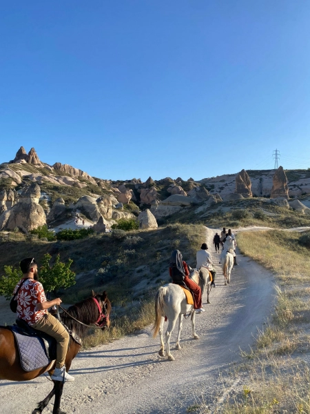 2-hour Cappadocia Sunrise Horse Tour